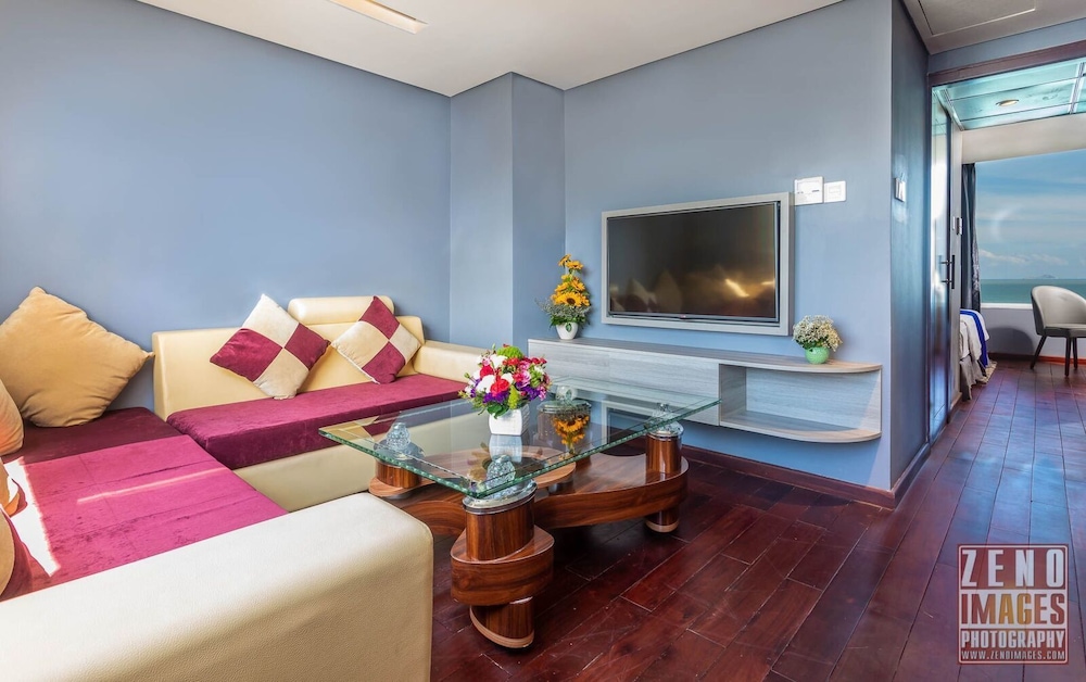 Truong Hotel 47/67
