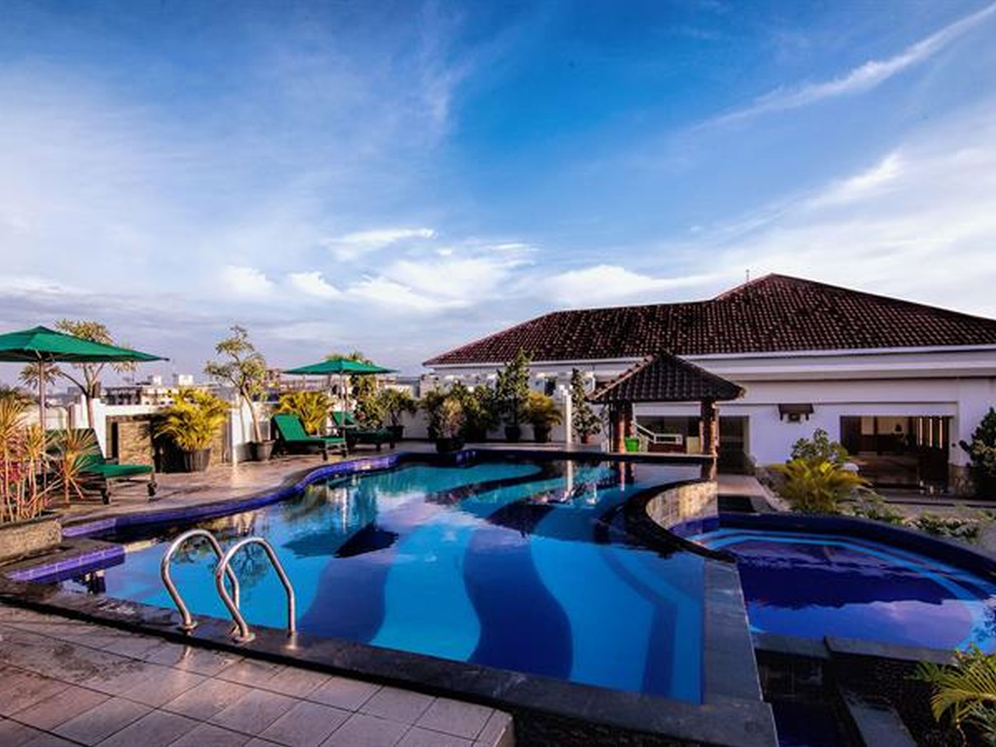 Arion Suites Hotel Bandung 16/16