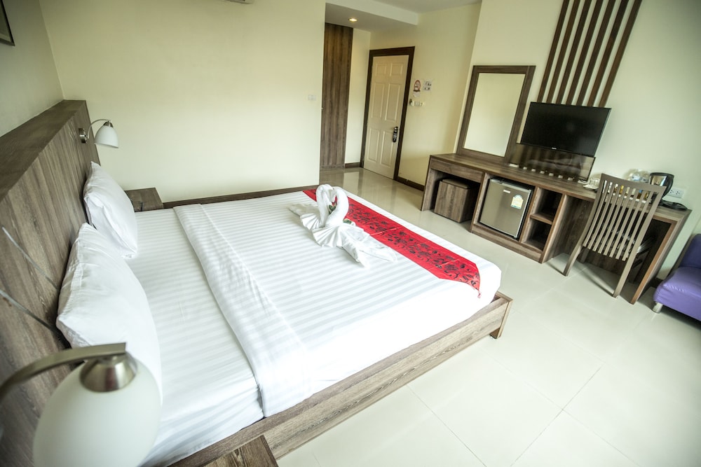 The Cocoon Patong 27/50