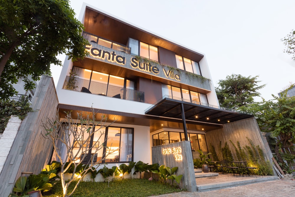 Fanta Suite Villa 1/32