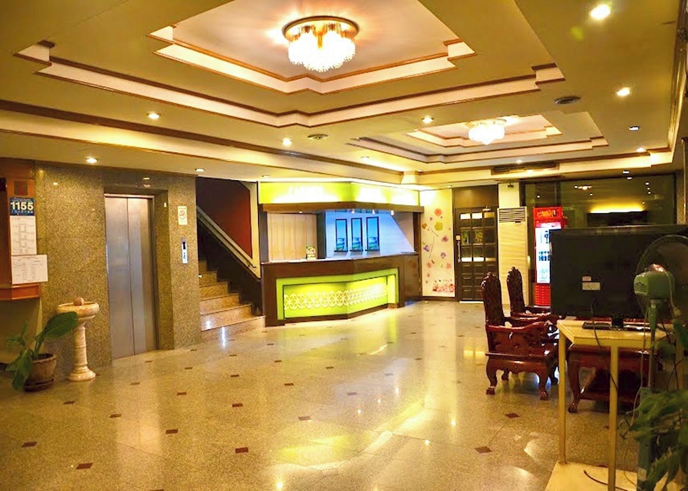Phuluang Hotel 7/27