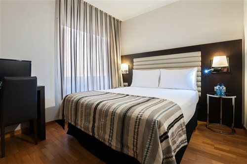 Economy, Double or Twin Bed