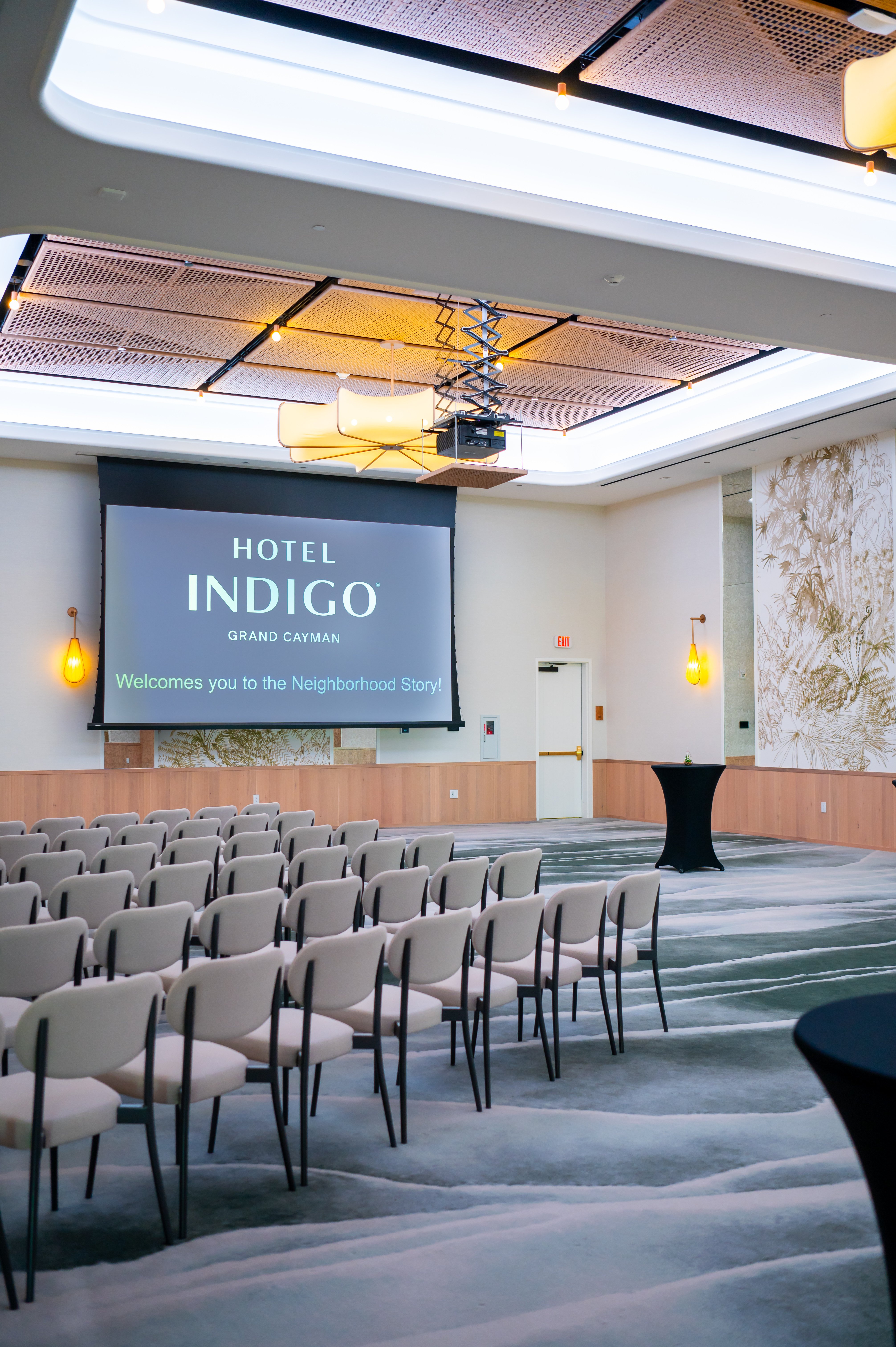 Hotel Indigo Grand Cayman, an IHG Hotel 41/50