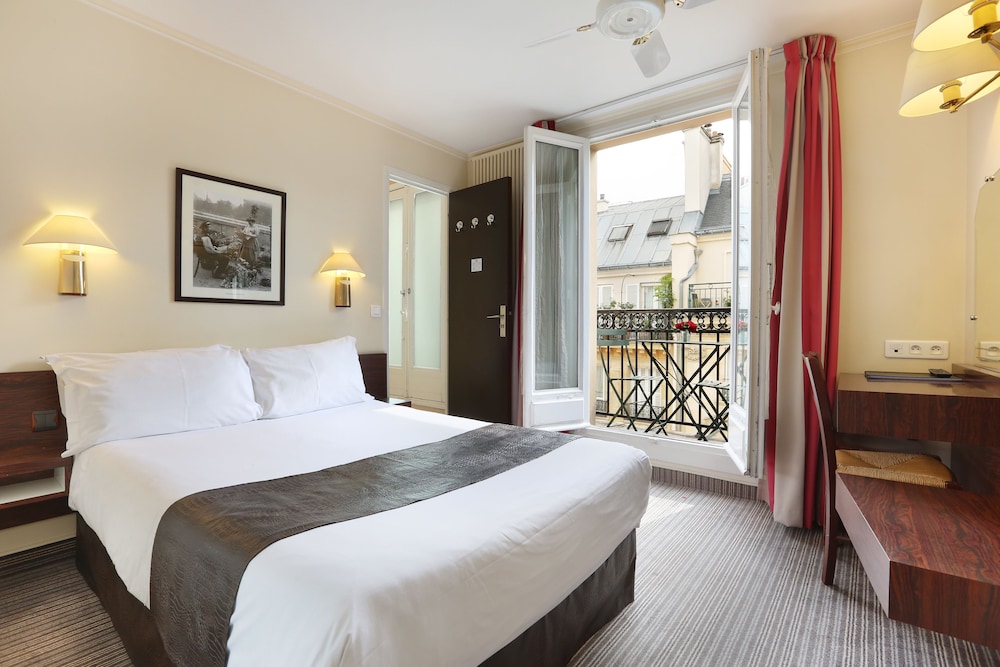 Hotel College De France 27/61