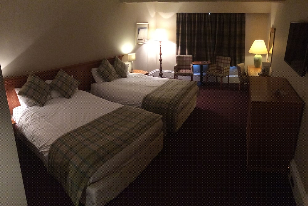 Carnoustie Hotel 15/75