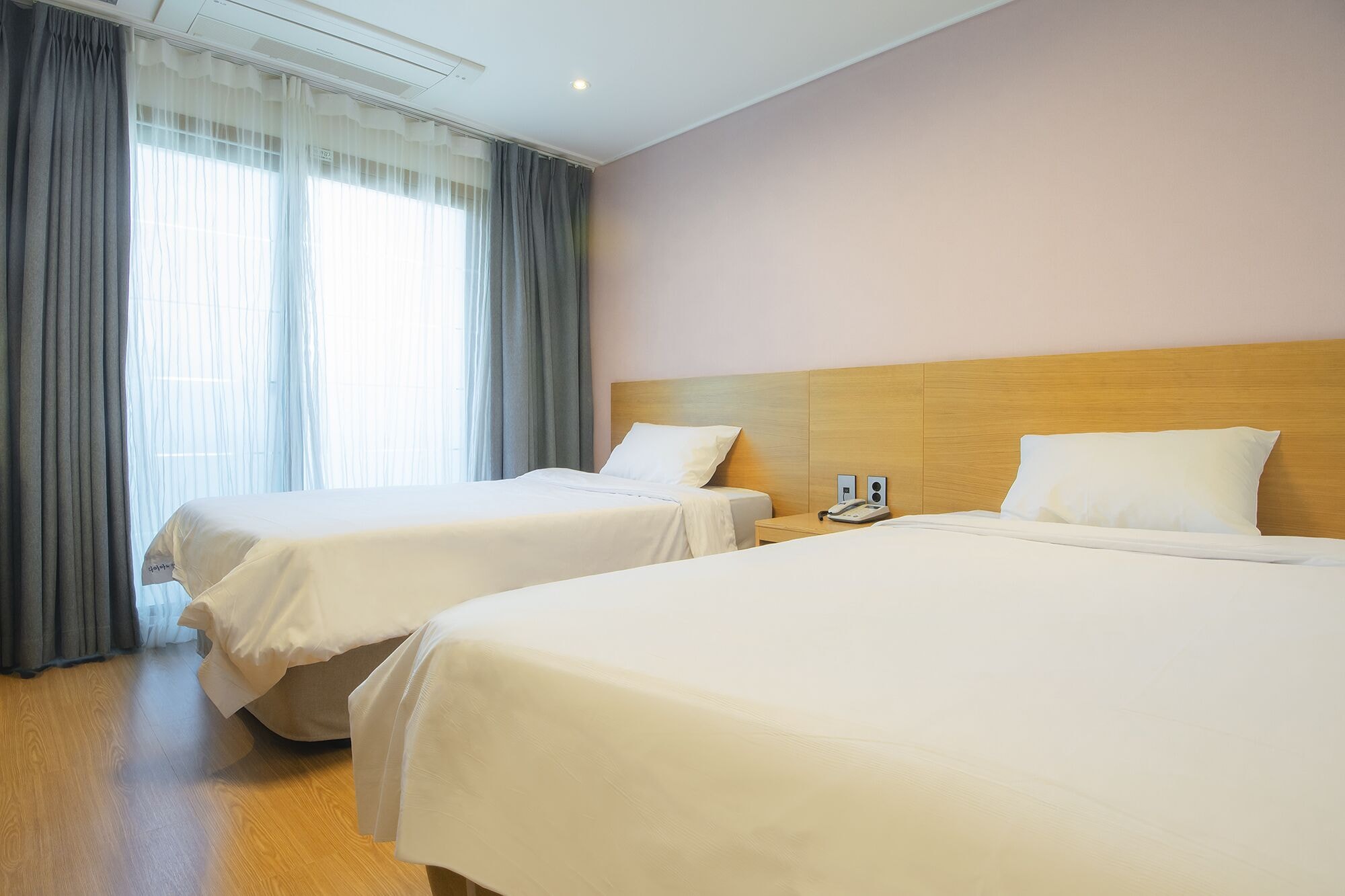 STANDARD, TWIN BEDS