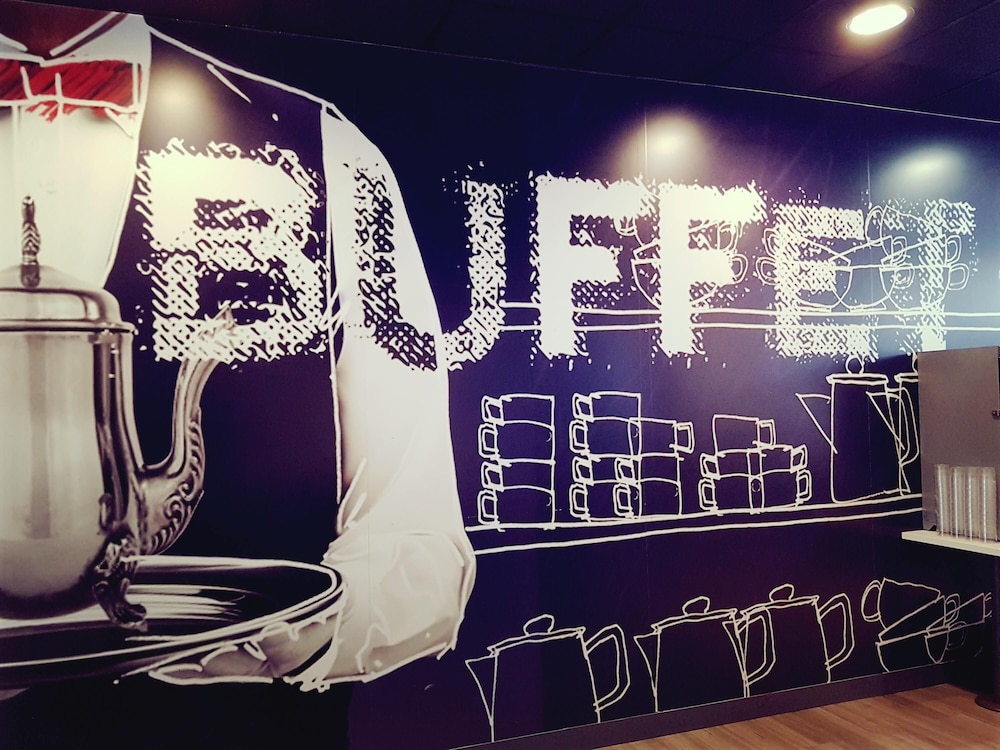 IBIS BUDGET ARLES PALAIS DES CONGRES 25/47