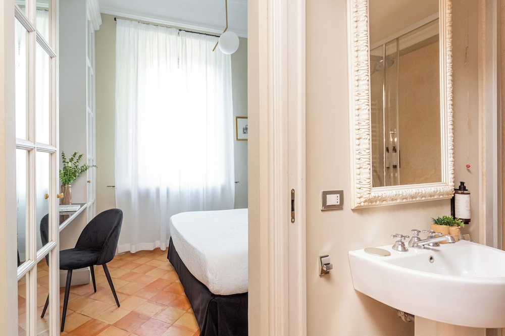Hotel San Pancrazio 86/91