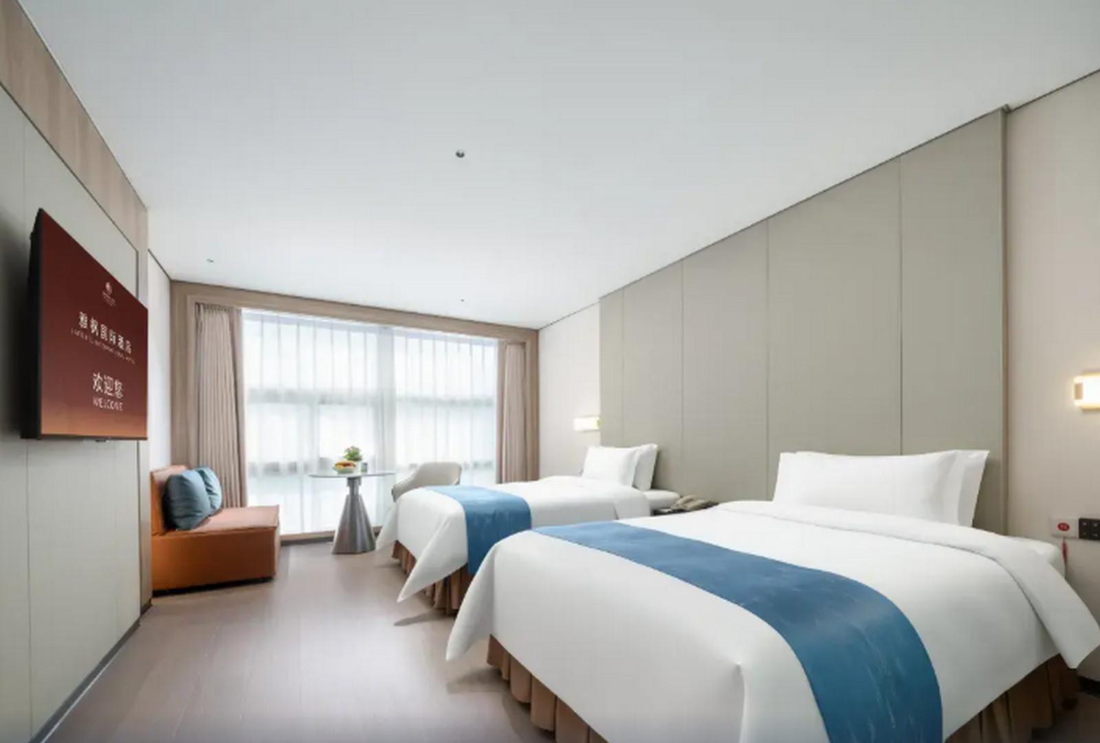 Executive, Twin Beds