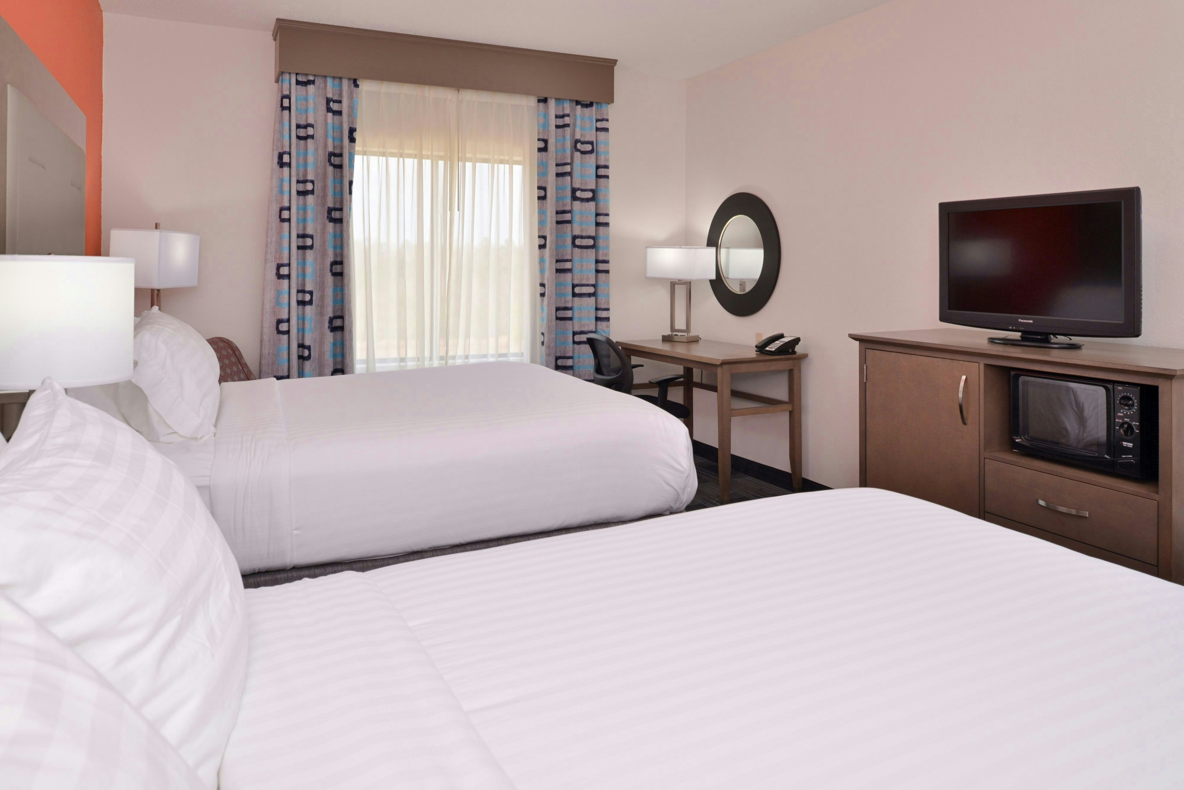 Holiday Inn Express Clanton 27/66