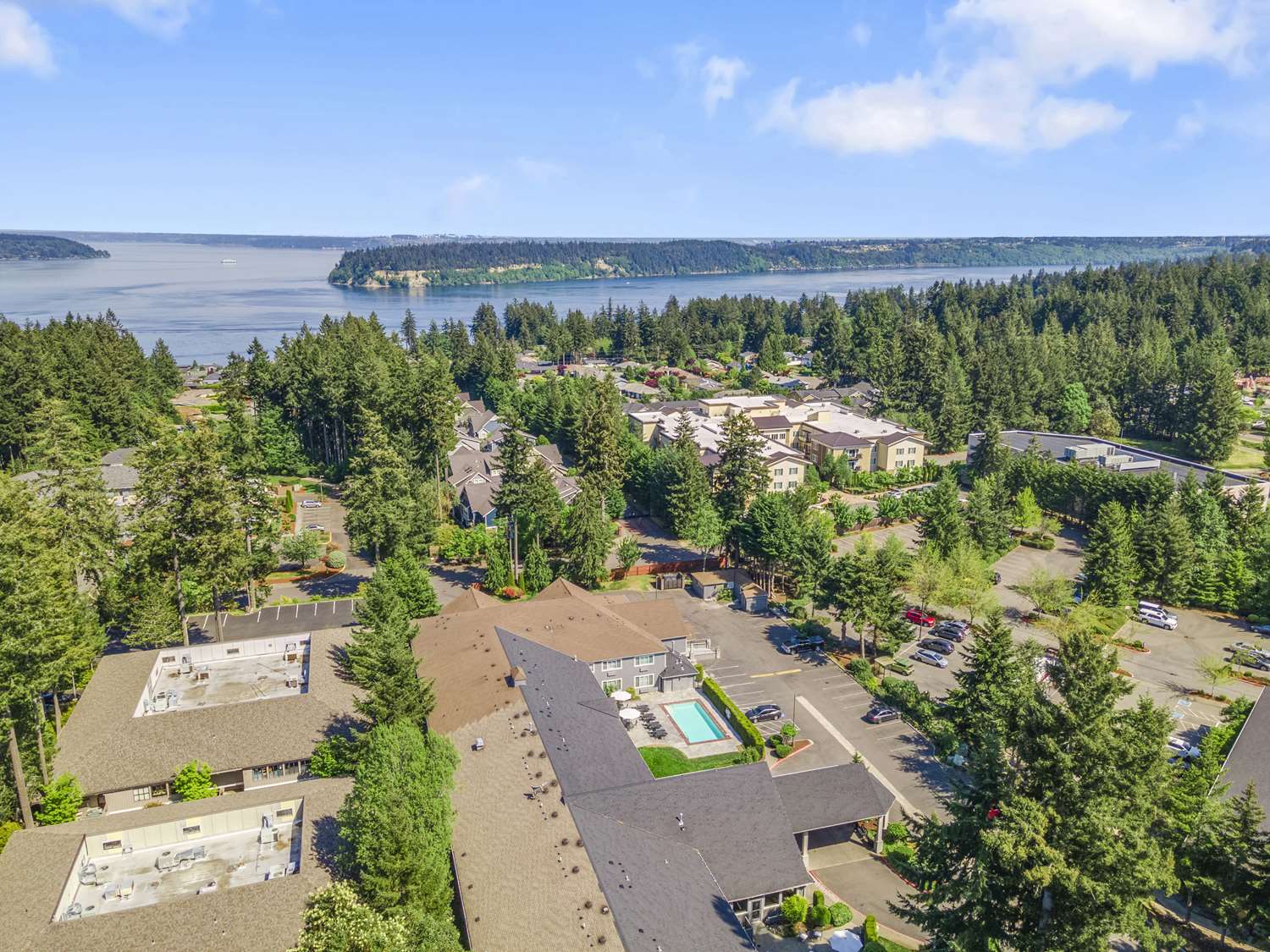 Best Western Wesley Inn & Suites 42/43