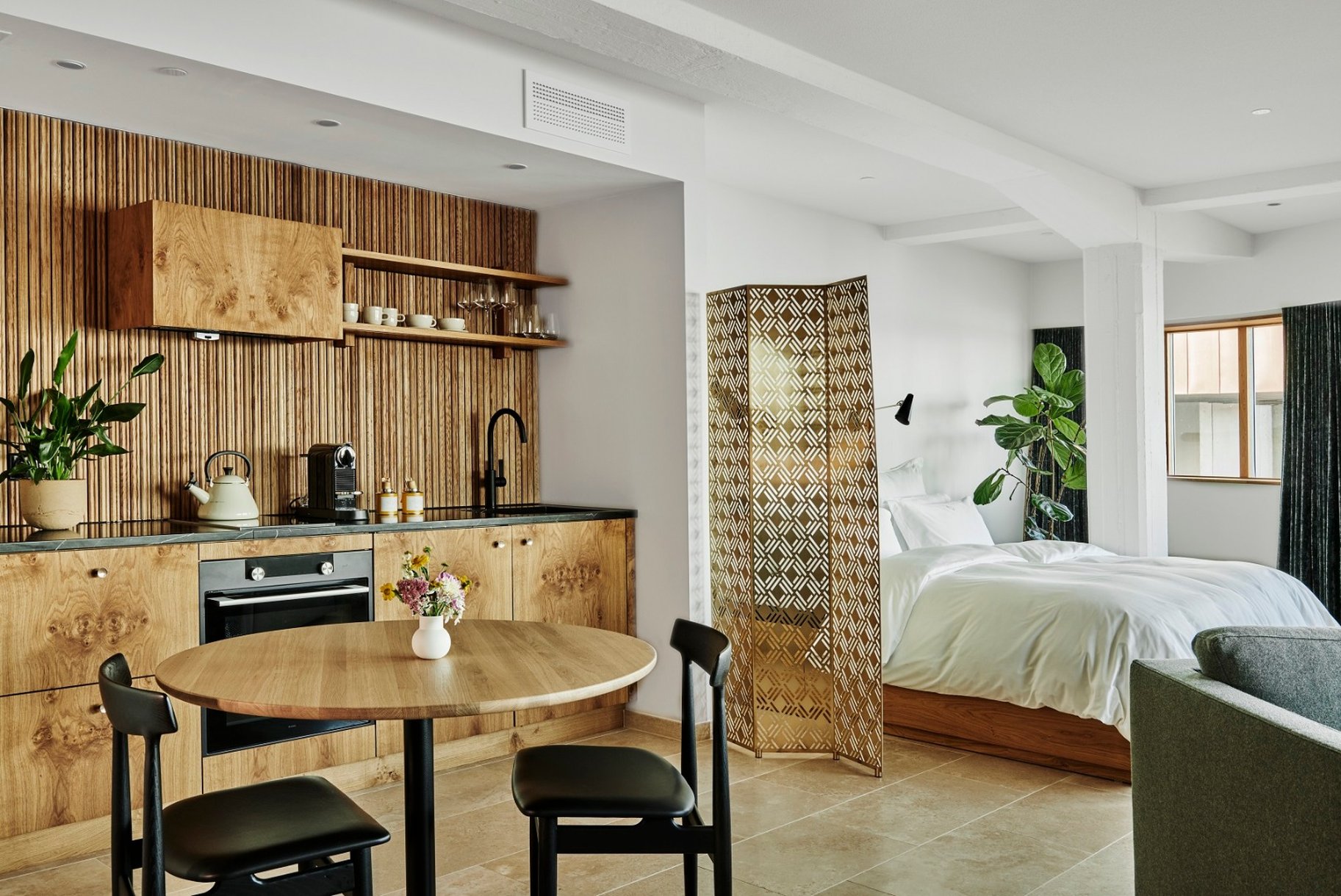 Eilert Smith Hotel 32/45
