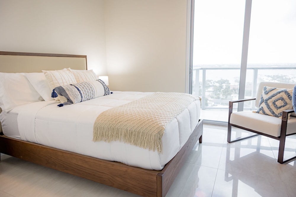 Amrit Ocean Resort & Residences - Singer Island 14/42