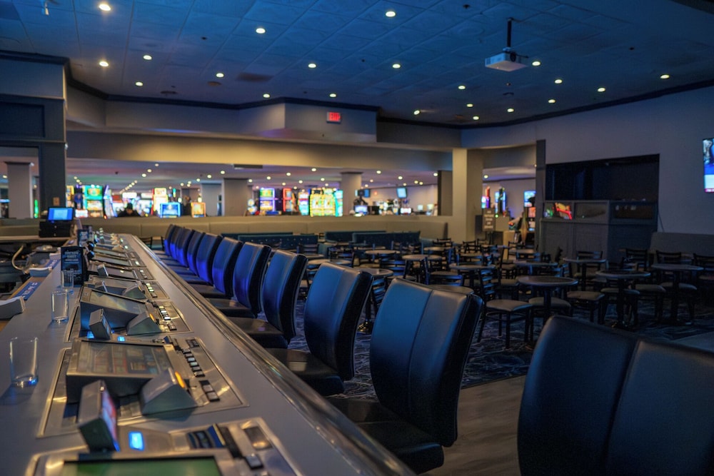 Arizona Charlies Decatur 40/50