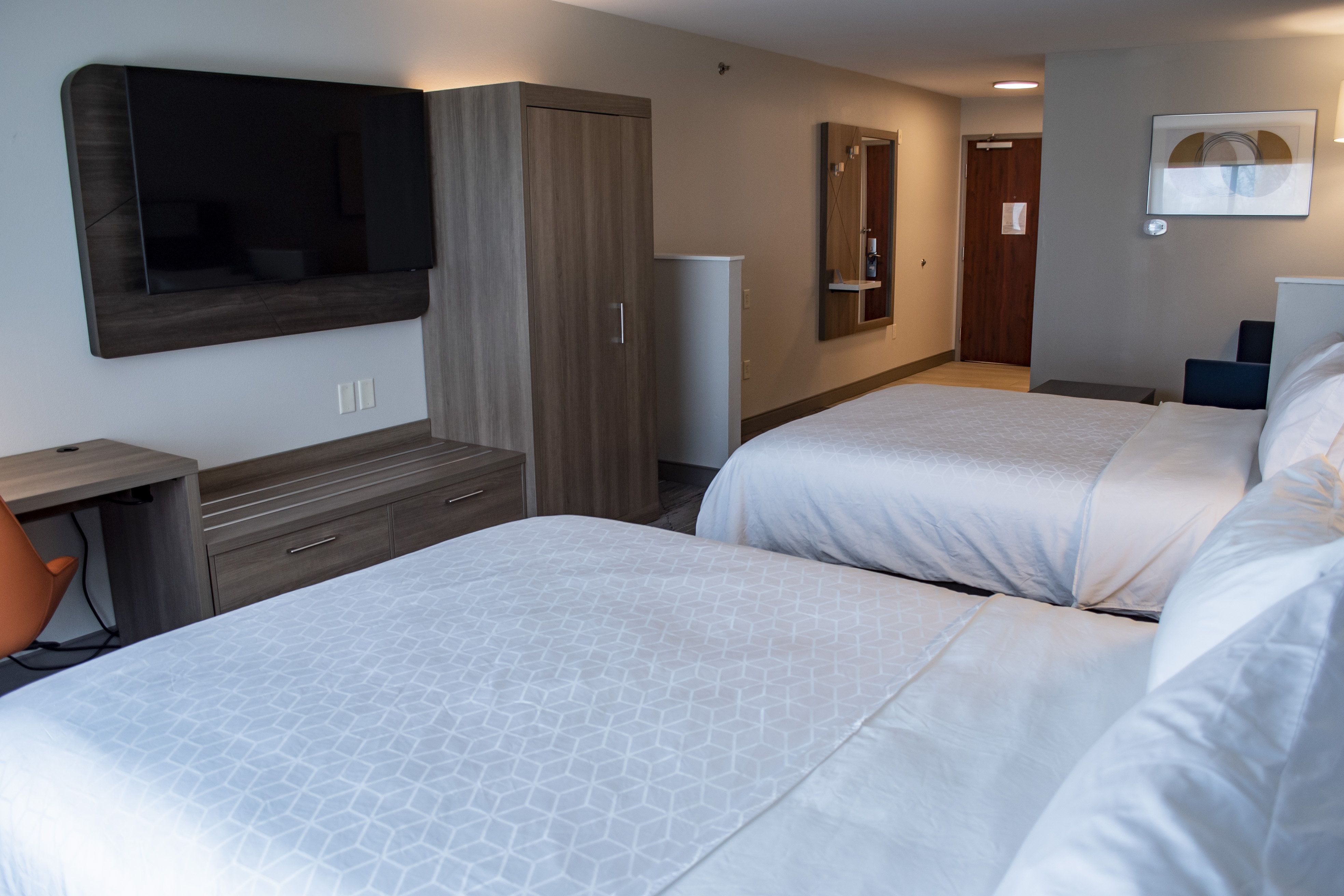 Holiday Inn Express Hotel And Suites Mason City 22/76