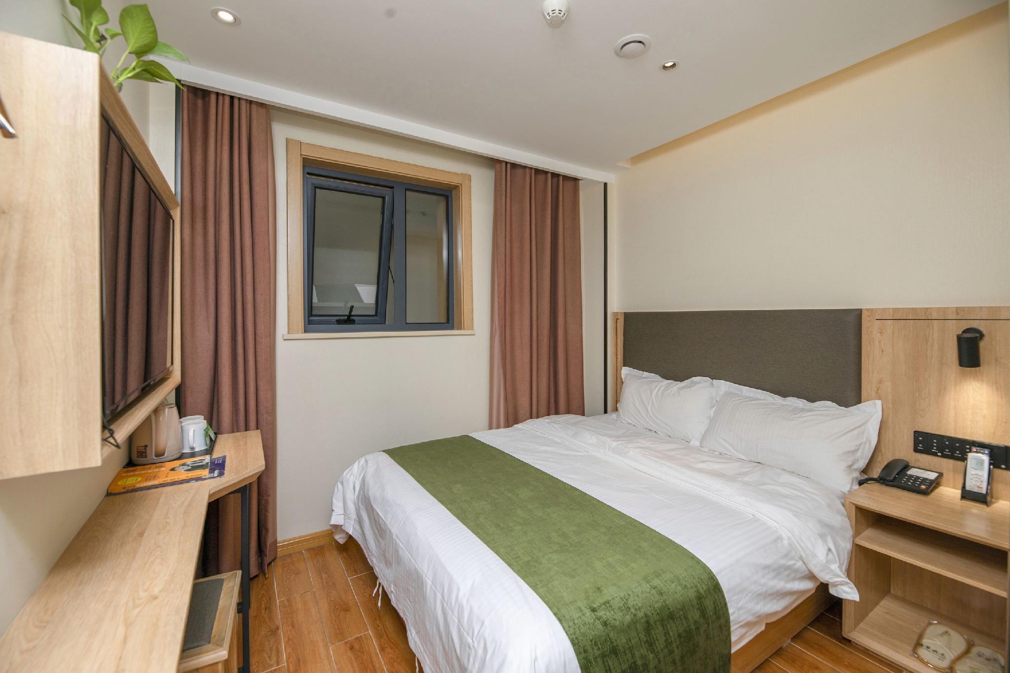 Gallery, Guest Room, Double Bed