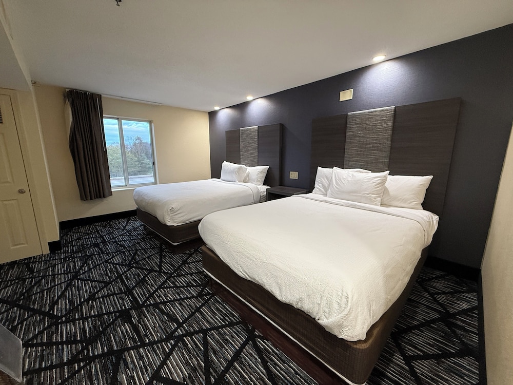 Baymont Inn And Suites Kingston Plymouth Bay 18/42