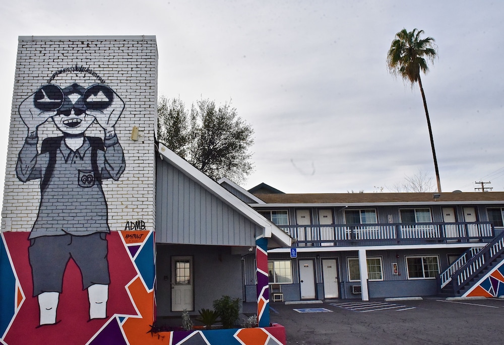 Travel Inn 21/27