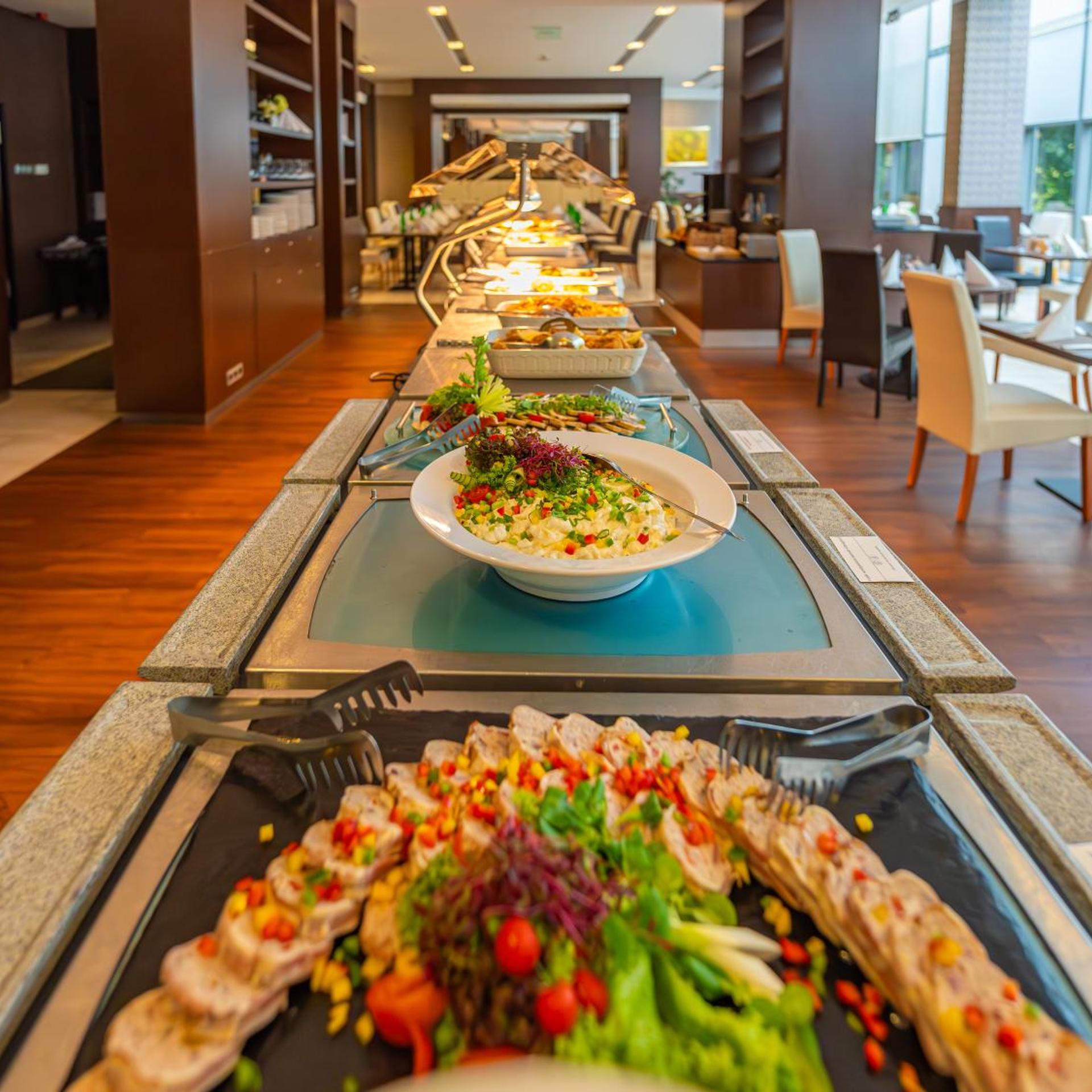 Abacus Business & Wellness Hotel 34/40