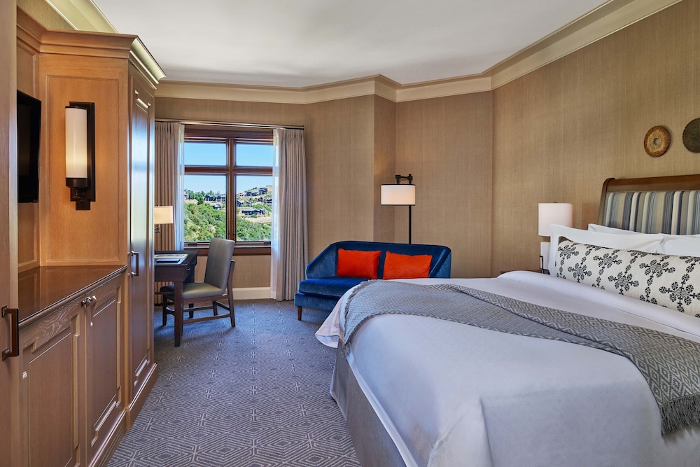 The St. Regis Deer Valley 14/70
