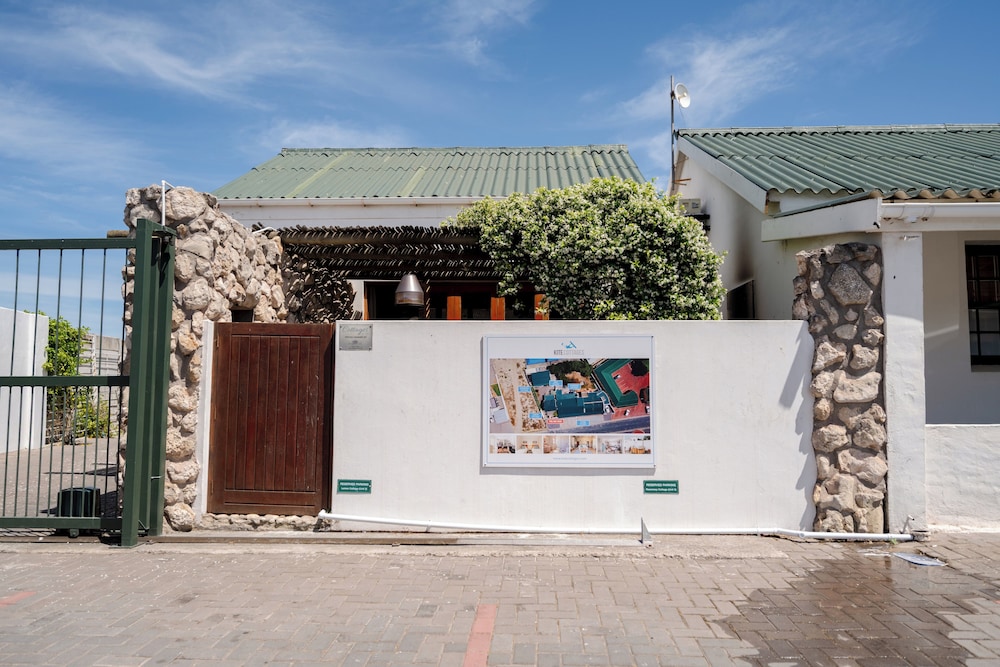 Cottages On Main 38/50