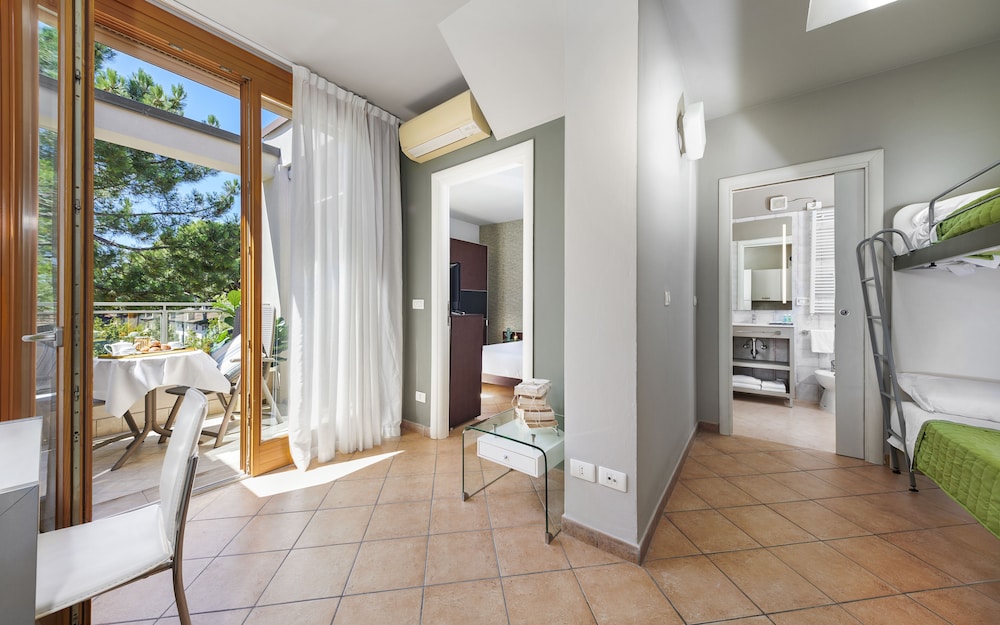Residence il Poggio dei Pini 42/43