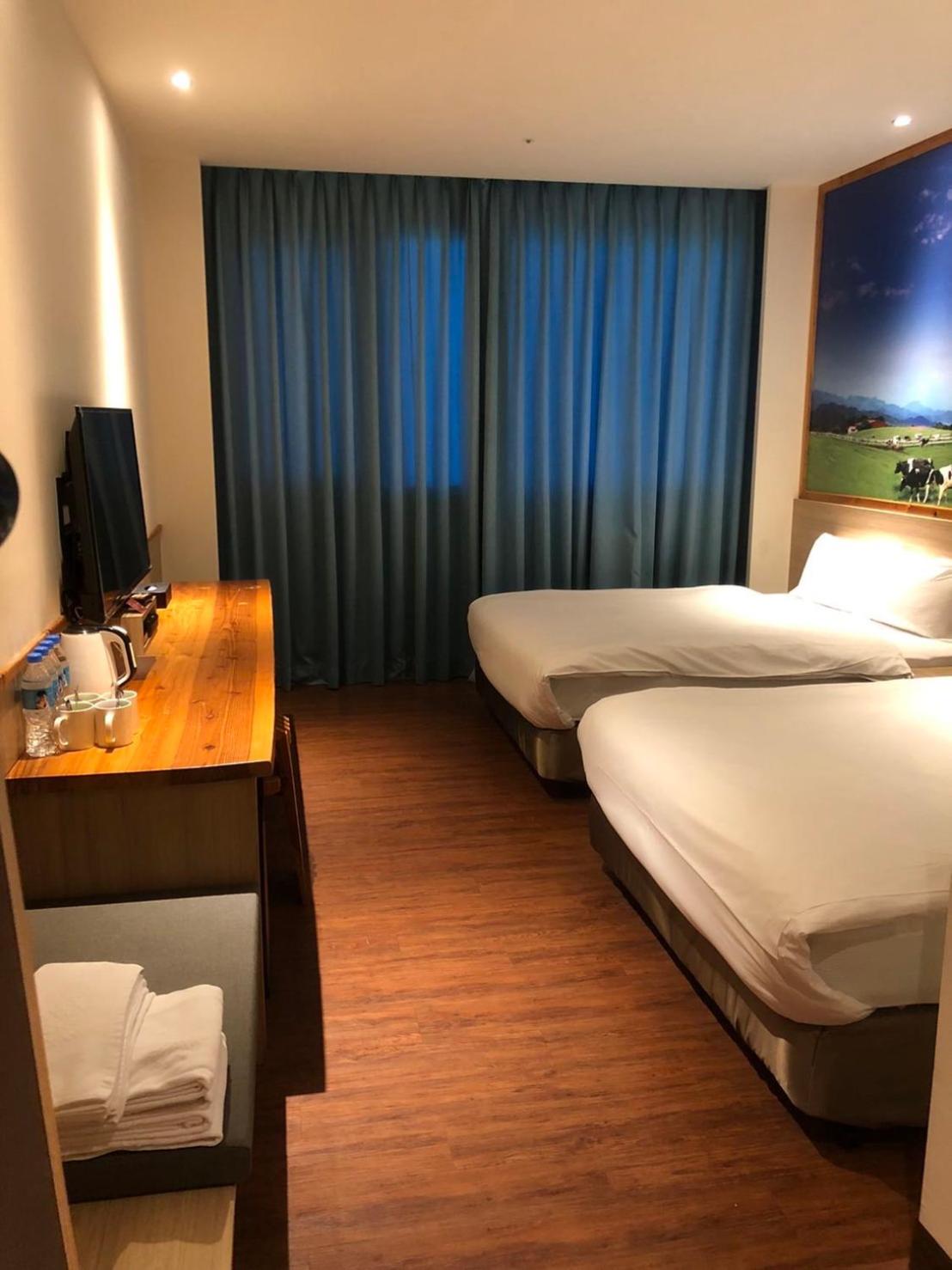 CHIILIH HOTEL CORAL MUSEUM 7/26