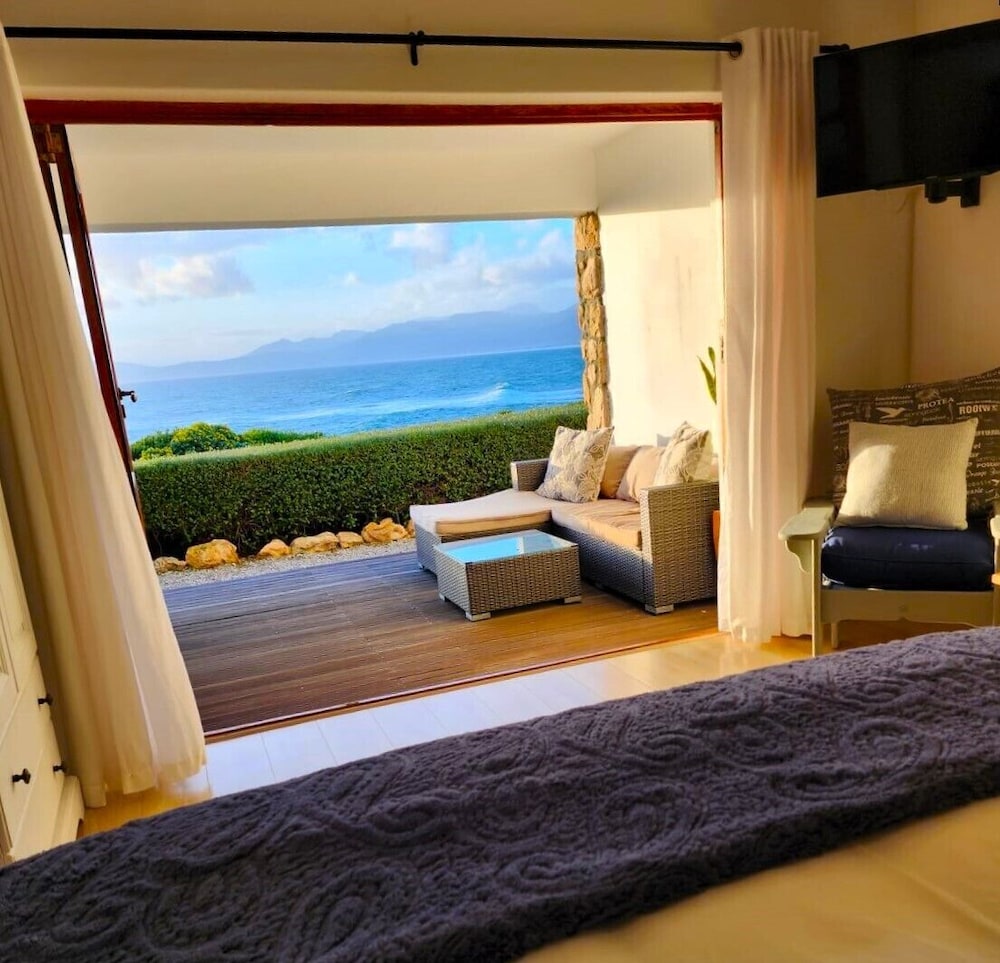 Kleinzee Oceanfront Guesthouse 22/43