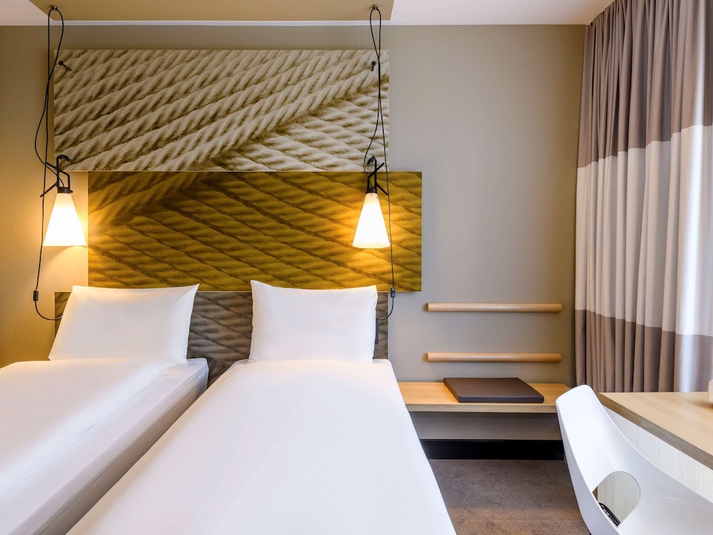 Ibis Regensburg Zentrum 16/71