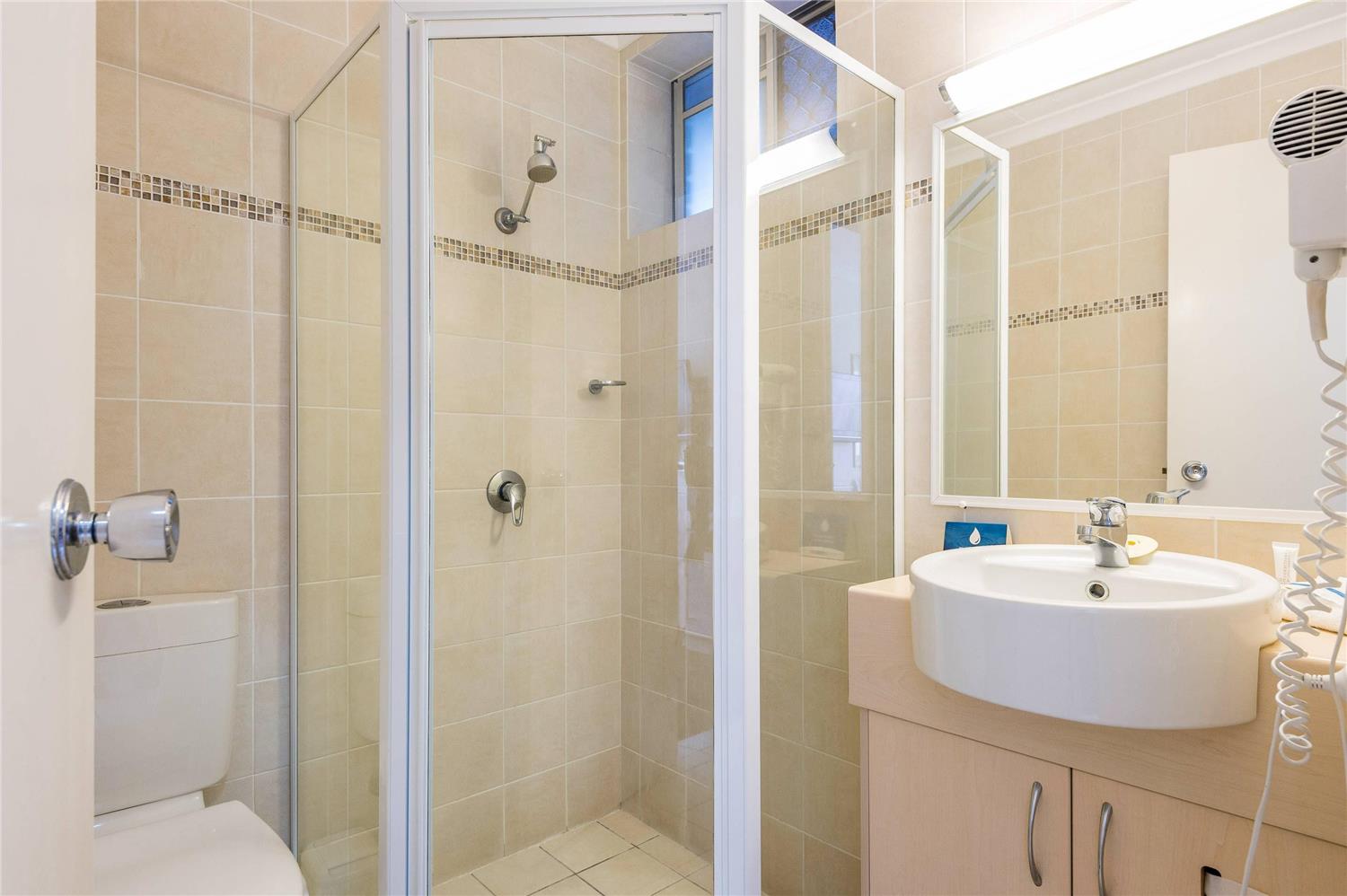 Comfort Inn All Seasons Ballina 28/29
