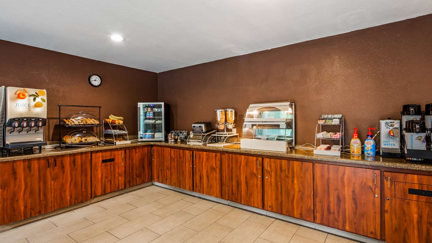 Best Western Brentwood Inn 23/31
