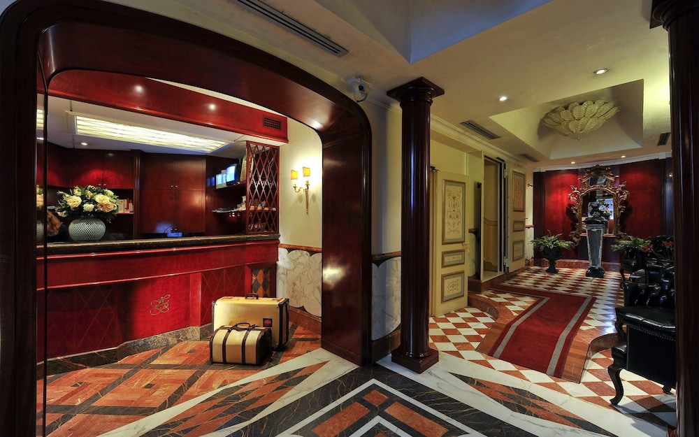 The Britannia Hotel 5/47