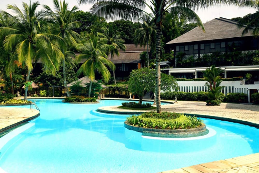 Turi Beach Resort 63/73