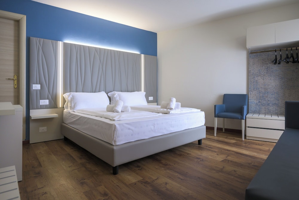 COMFORT, ANNEX