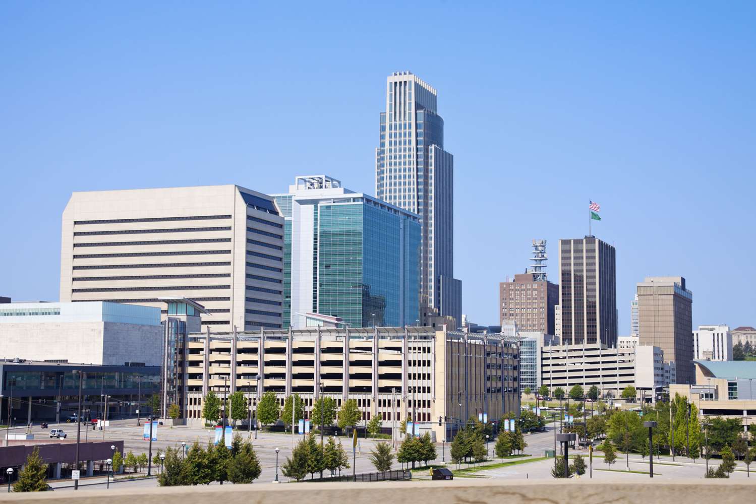 Cambria Hotel Omaha Downtown 24/26