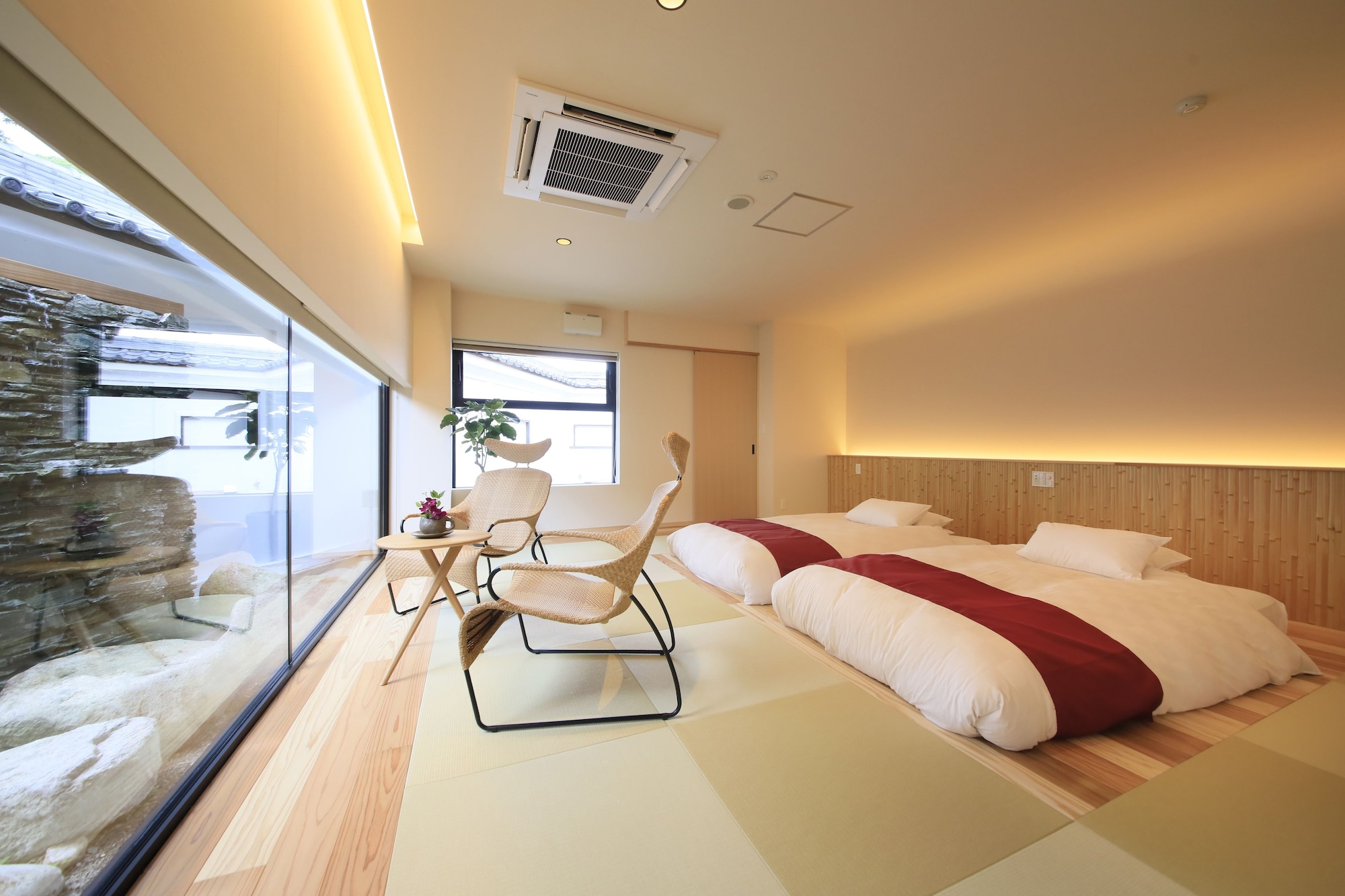 Loft, Luxury, Suite, 2 Futon Beds, Outdoor Bath