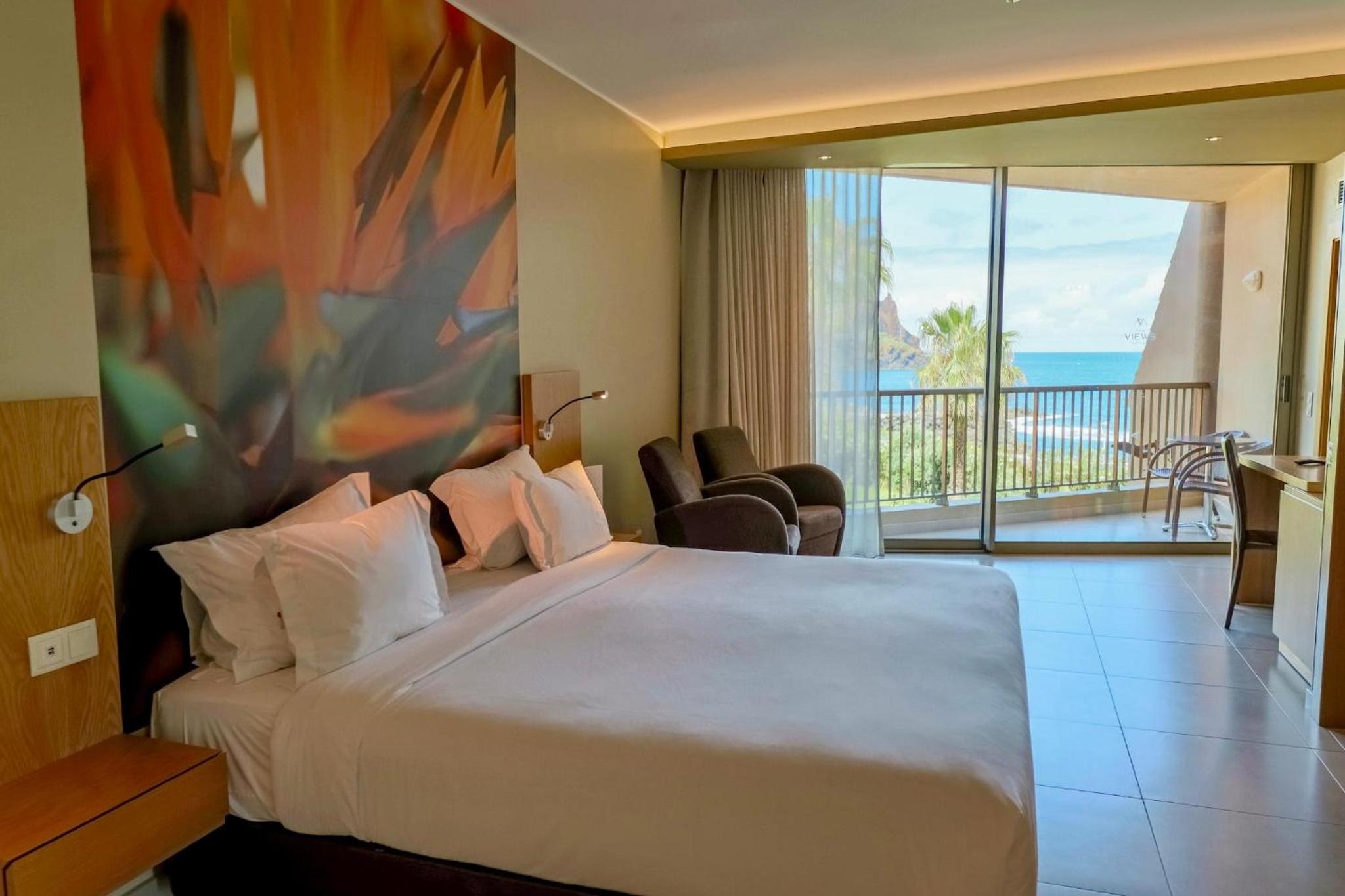 Suite, Sea View
