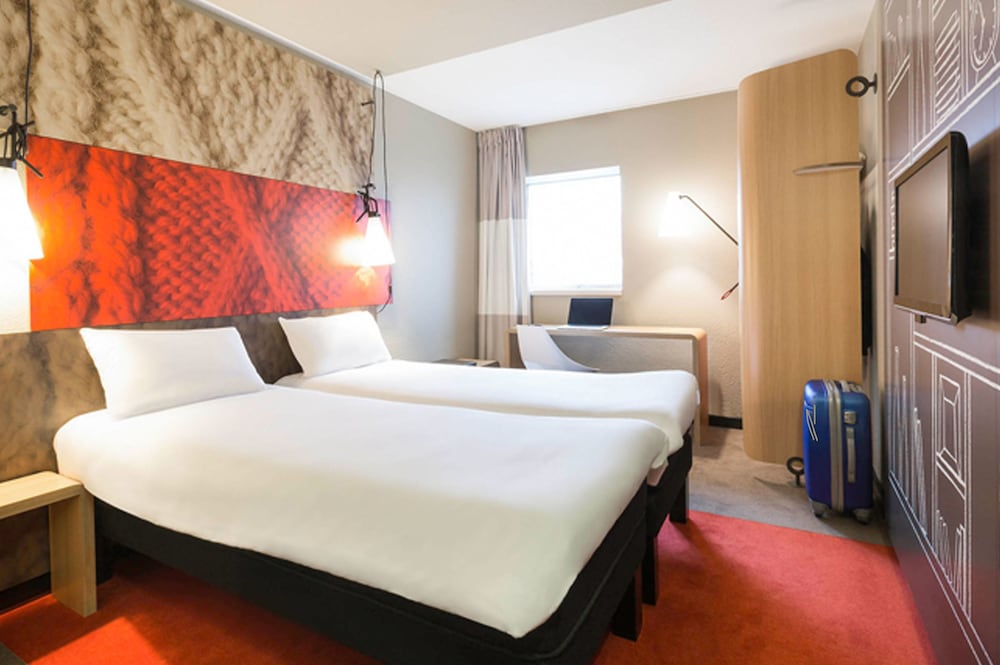 Ibis Quimper 9/70