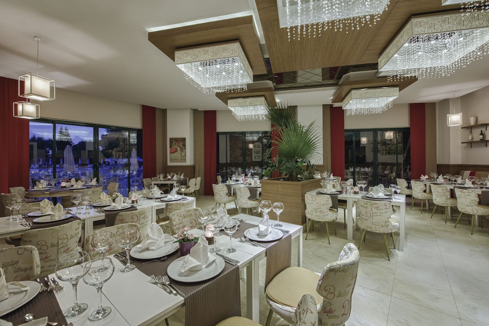 Delphin Deluxe Resort 36/50