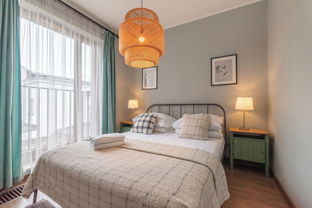 شقة عائلية بسرير مزدوج بإطلالة على الفناء مع أريكة، City Lights Apartments 2/9