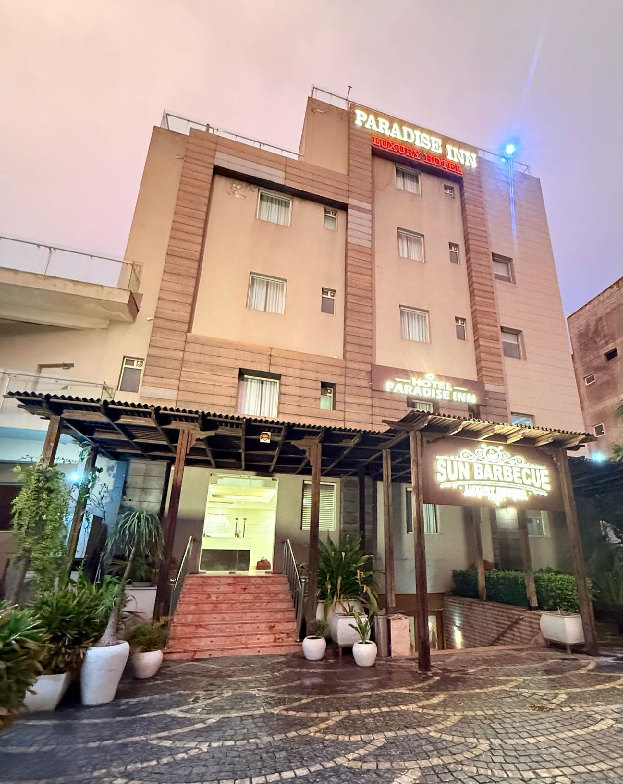 HOTEL PARADOR AGRA 3/45