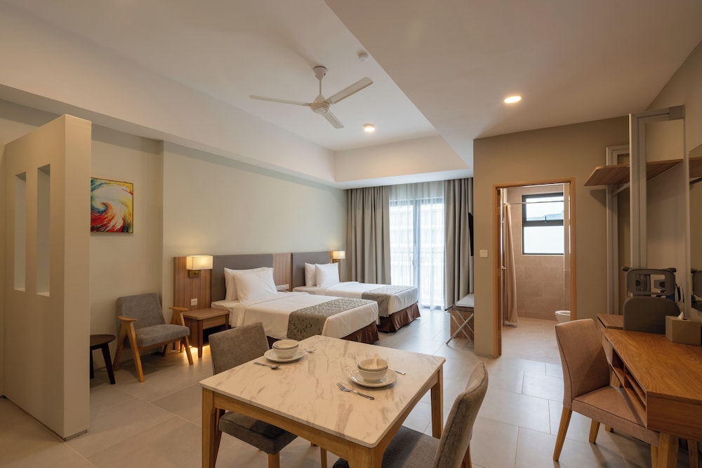 Zenith Suites Cameron 34/68