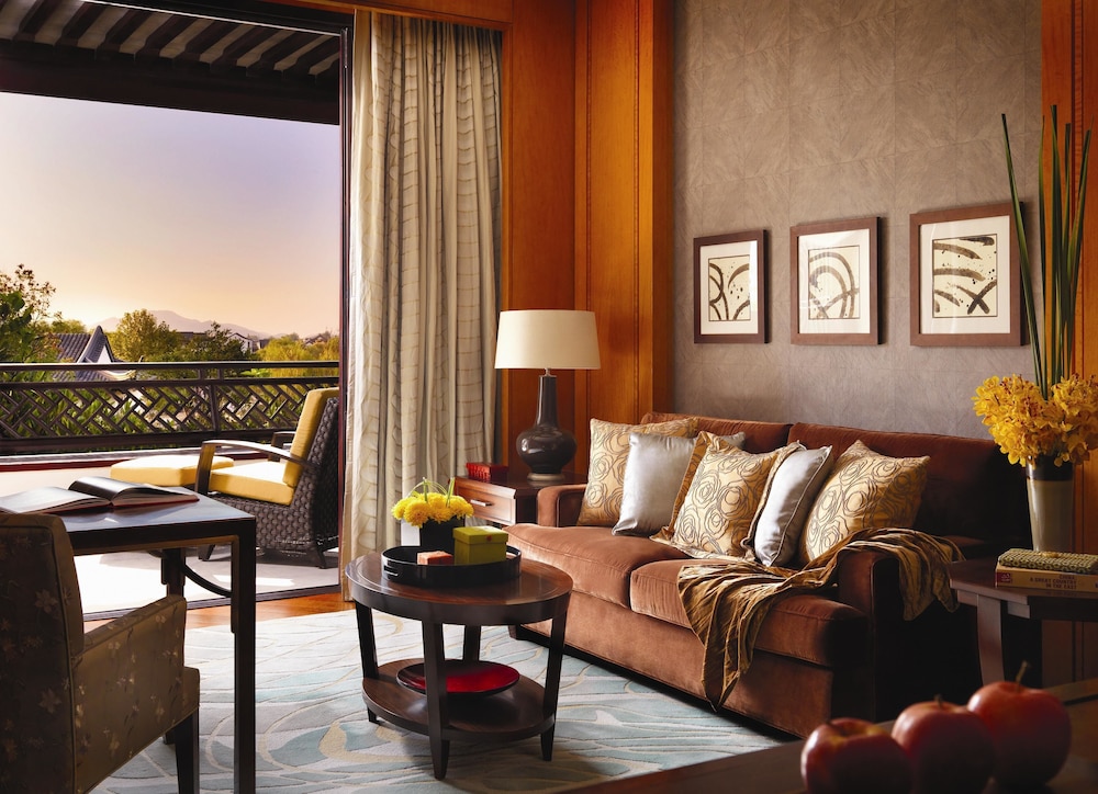 Four Seasons Hotel Hangzhou At West Lake 37/49