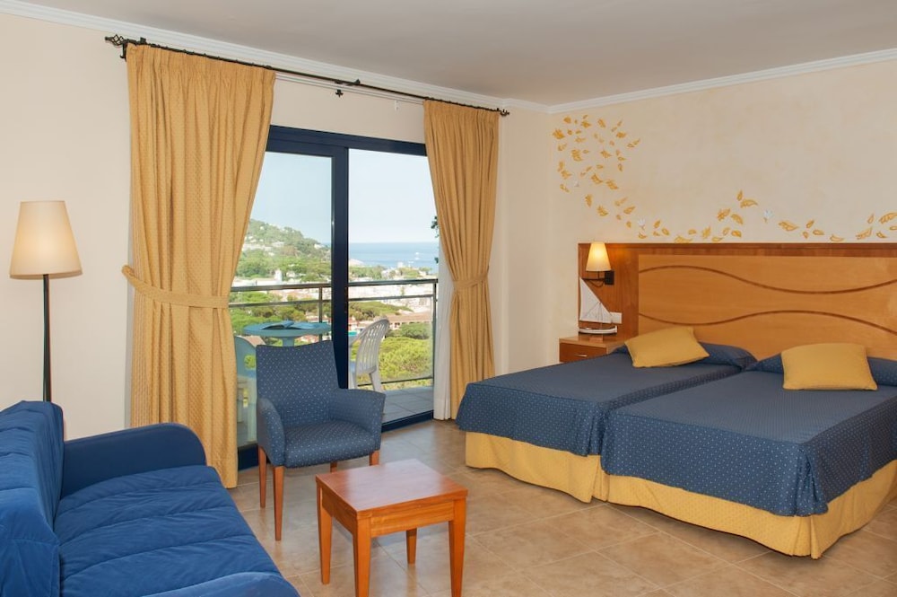 Hotel Garbi 16/51