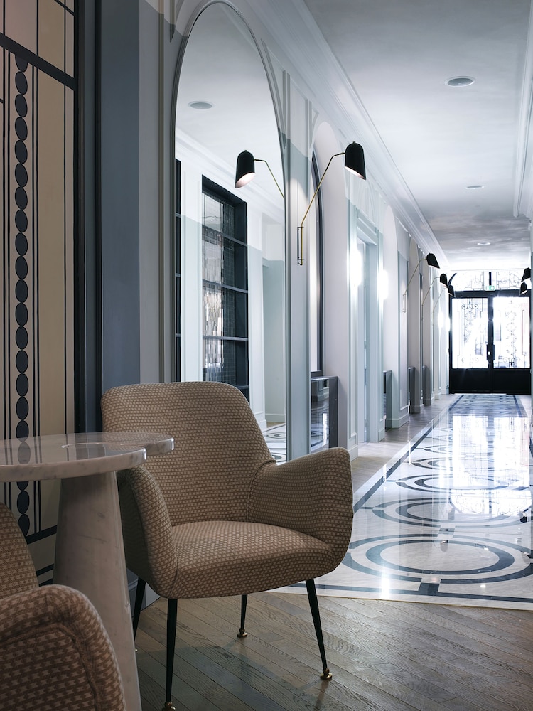 Bachaumont Hotel 51/56