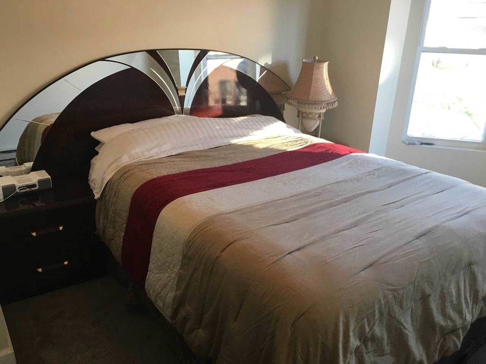 2 BEDROOMS, APARTMENT