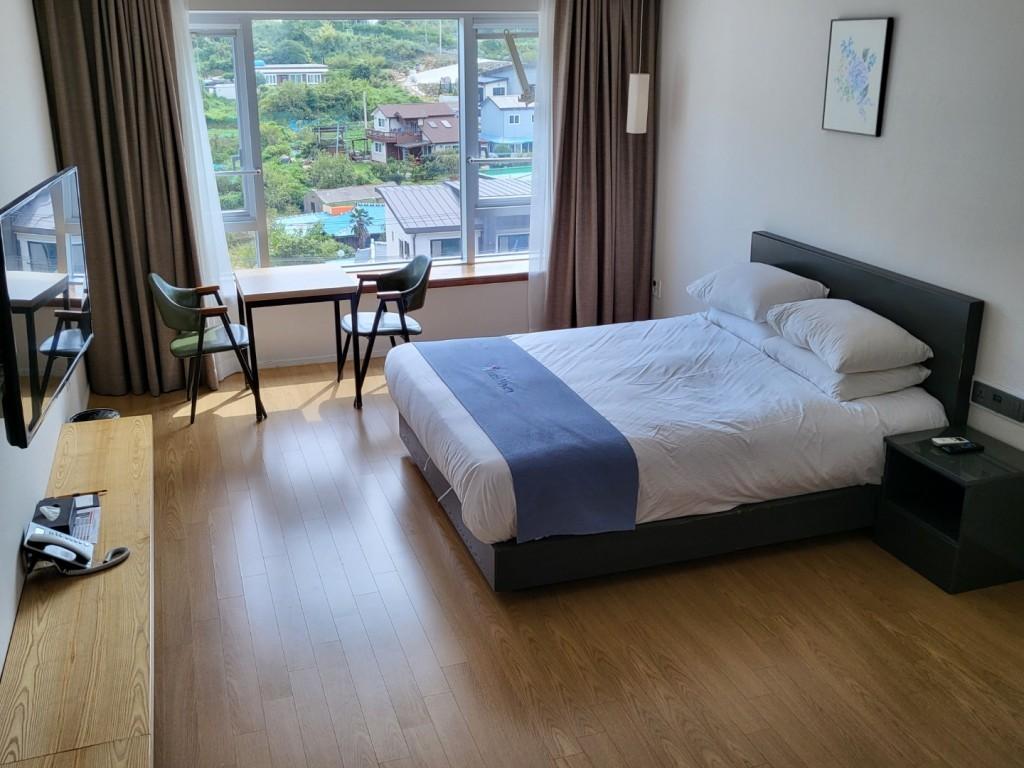 Special, Mountain, Art, Standard, Double Bed