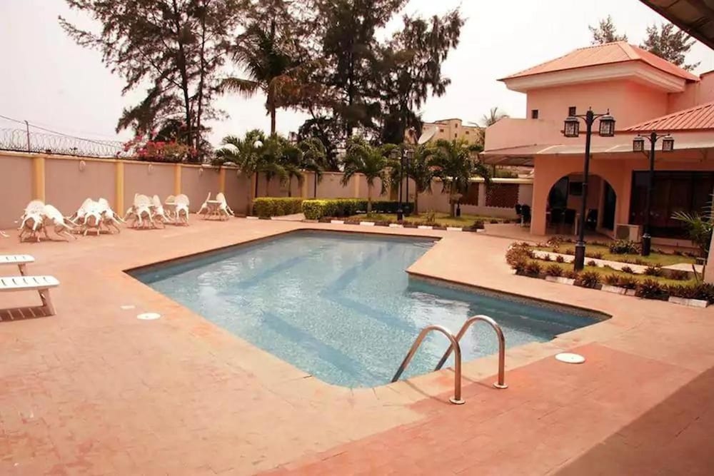 Solitude Hotel Victoria Island 29/30
