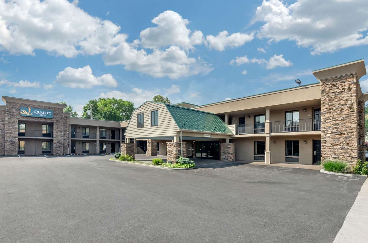 Quality Inn Covington Downtown 33/33