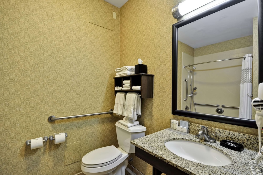 Hampton Inn Pickwick Dam At Shiloh Falls 28/71